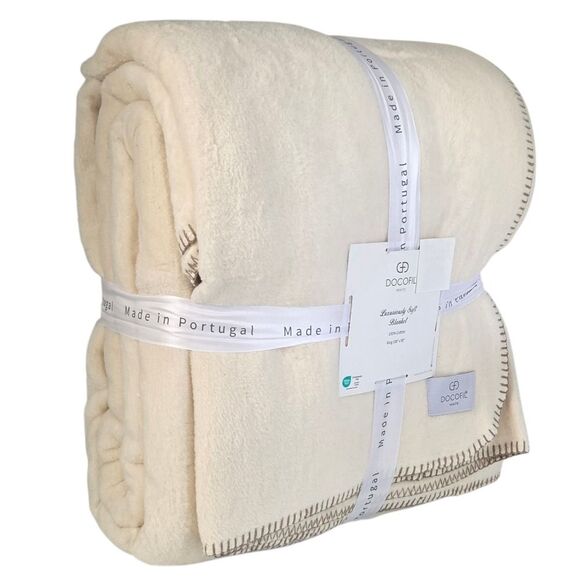 Docofil White King Size Cream Luxuriously Cotton Soft Blanket Made In Portugal - Picture 1 of 12